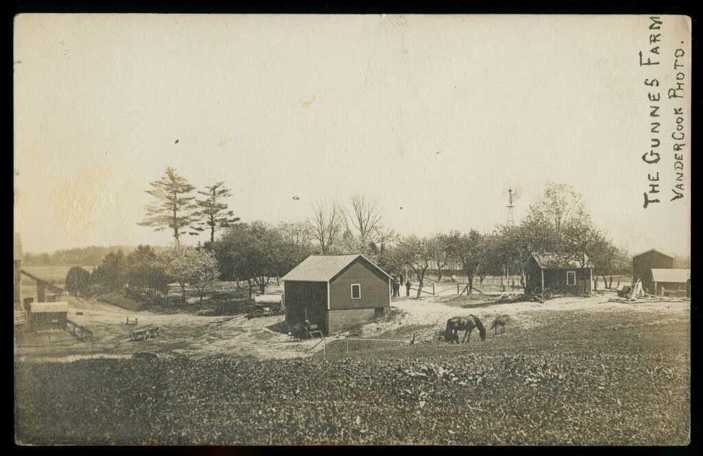 The Gunness Farm, 1908 - Belle Gunness (5147854099)
