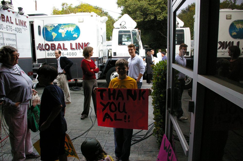 Before Al Gore Delivered his accptance speach in Palo Alto the community gathered (1555263789)