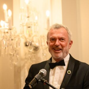 Sam Neill